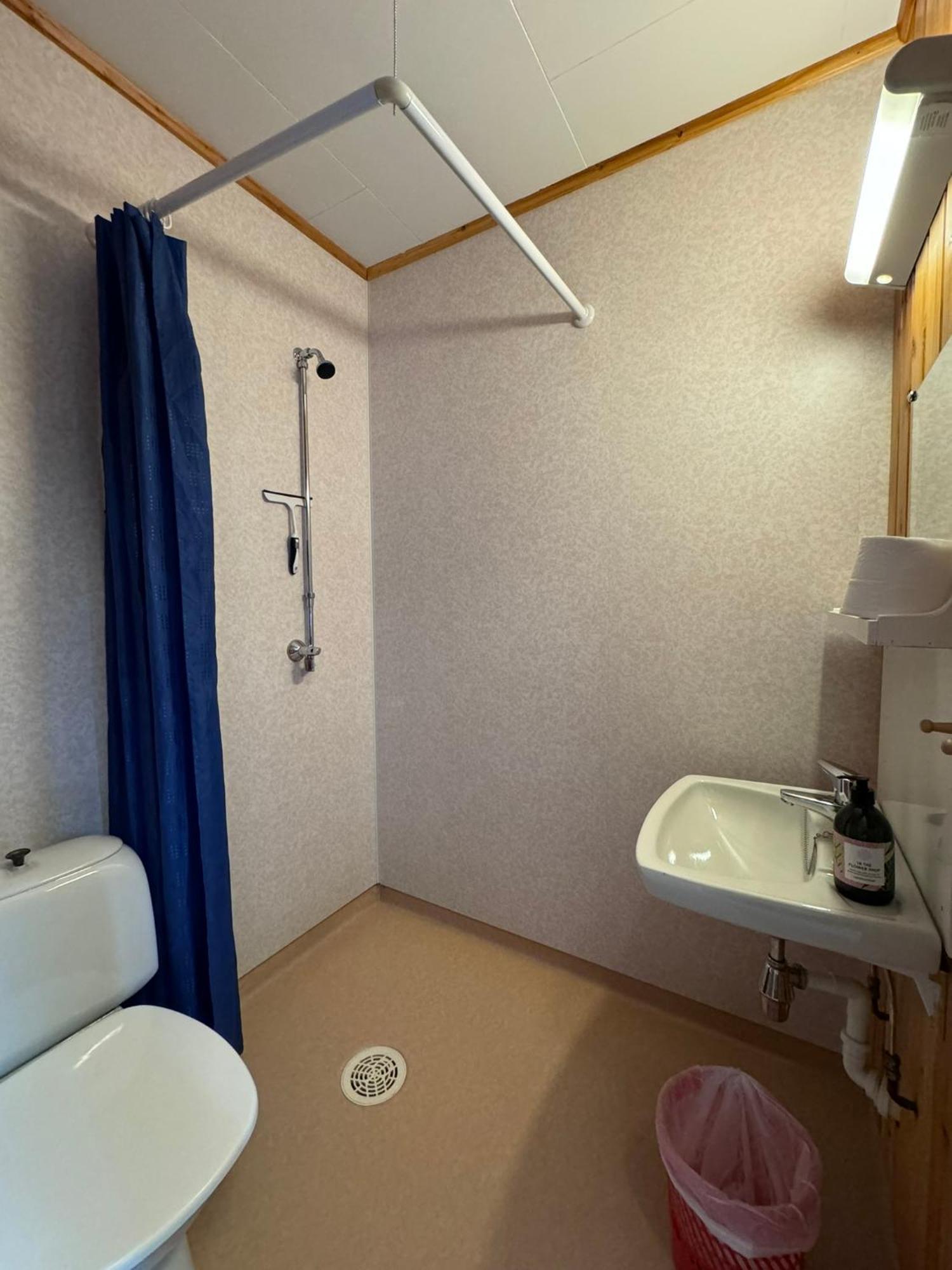 Skoghus Hostel Silsand Buitenkant foto